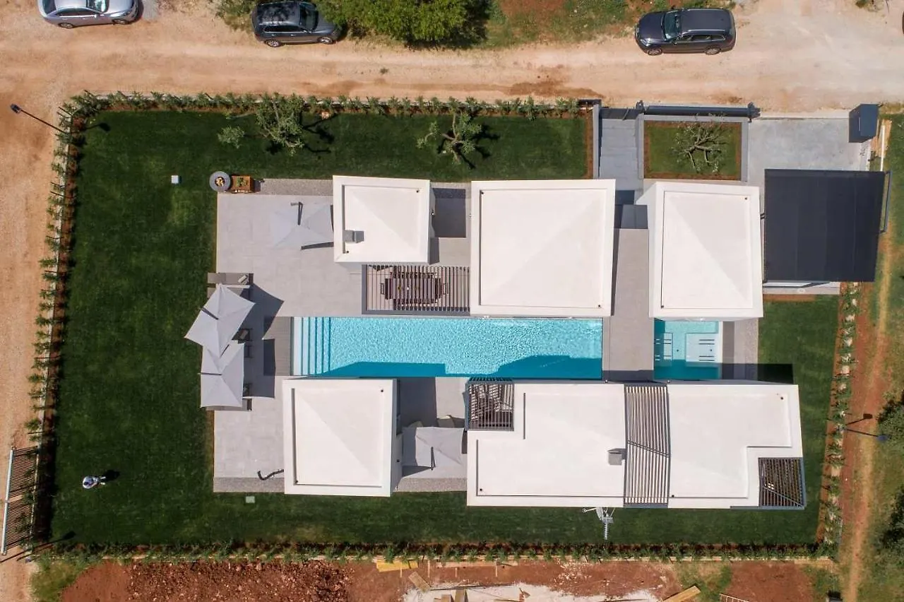 Villa Ruzic Kastelir 0*,  Croatia